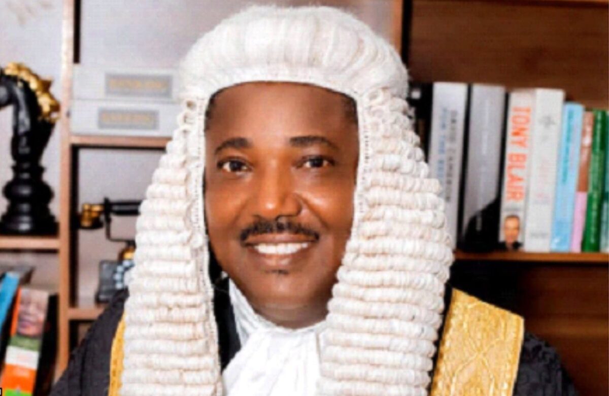 Olubadan, Command Secondary School Ibadan 1993 set celebrate Laolu Owolabi’s elevation to Senior Advocate of Nigeria