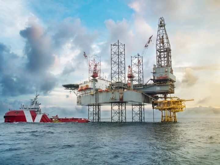 Nigeria’s oil production slips 4.7% in August, misses OPEC quota